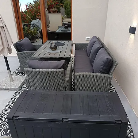 Luxury New Blue Moon * Porec