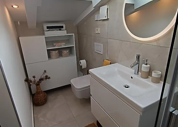 Luxury New Blue Moon Пореч