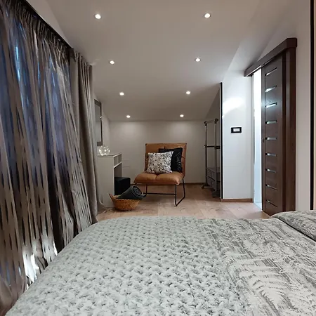 Luxury New Blue Moon Apartment